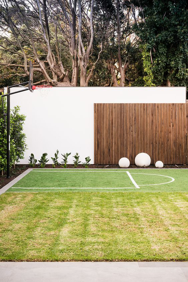 modern-backyard-soccer-and-basket-ball-field-design