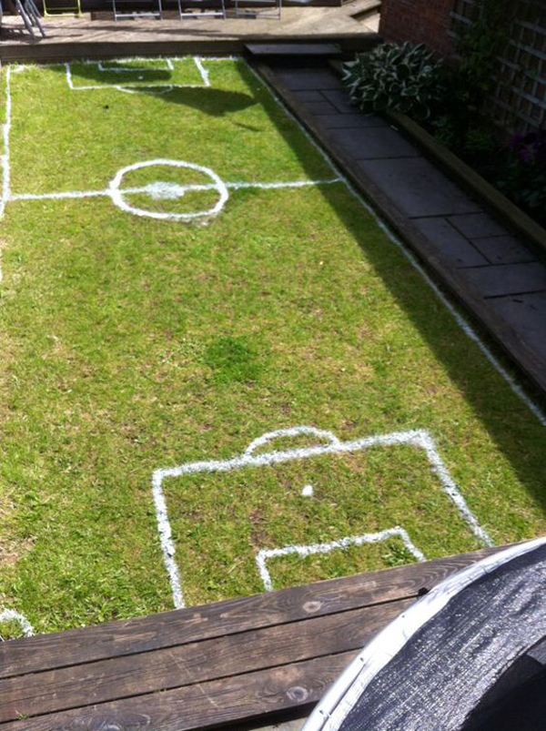 mini-football-field-ideas-in-the-garden